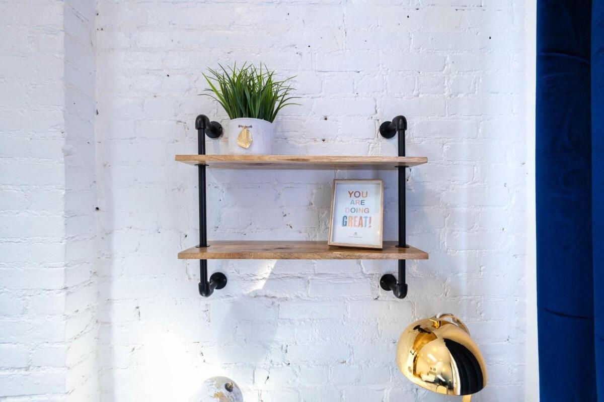 26-4a New Prime 20's W D Shared Courtyard Apartment