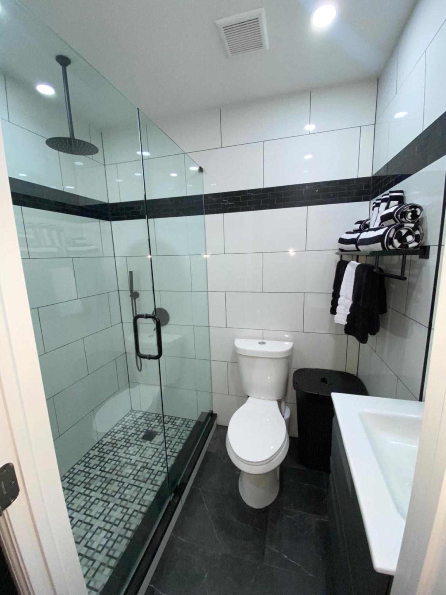 Hugh's And Nora's Place To Homestay