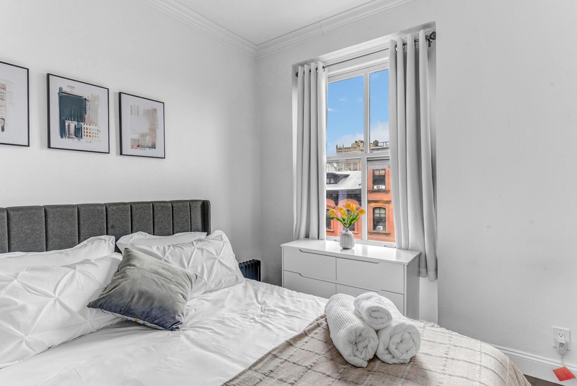 2bd Stylish Brooklyn Heights - Steps Waterfront Apartment New York