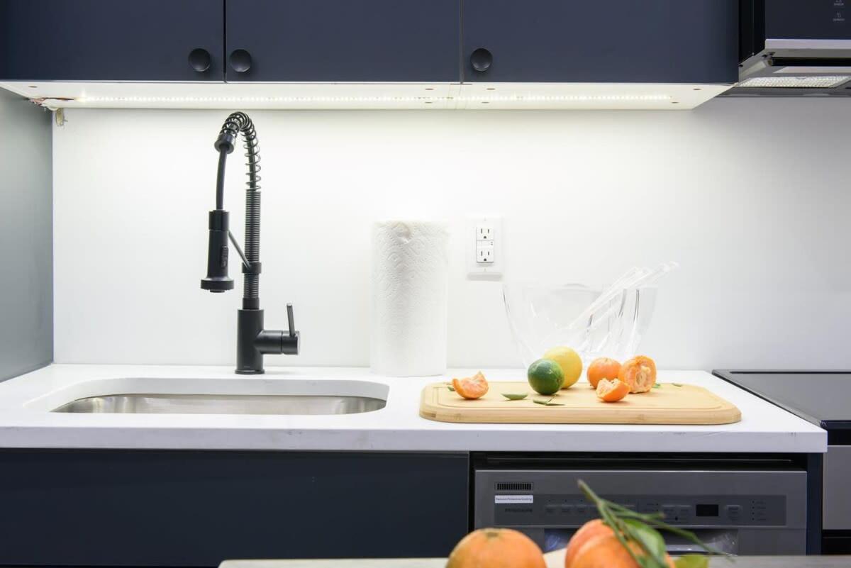 Apartment 3-1 New Prime East Village Private Terrace