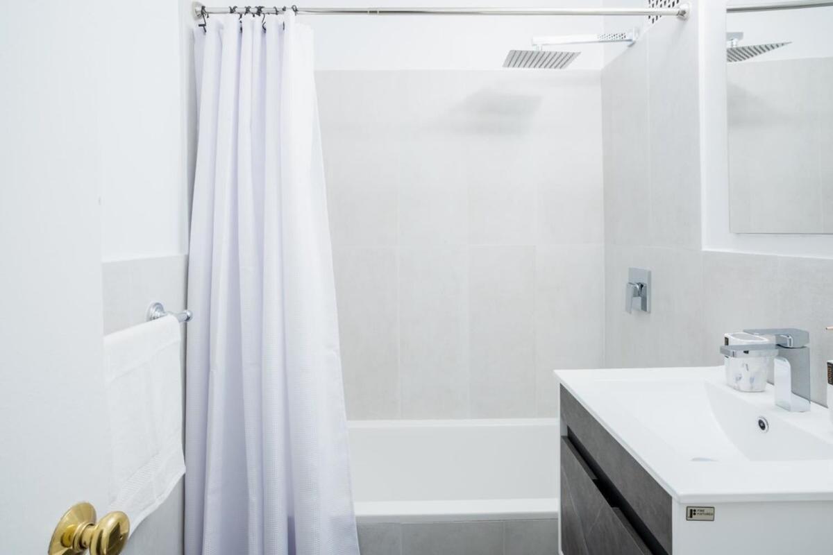 49-4a Prime Midtown Newly 2br Wd Apartment New York