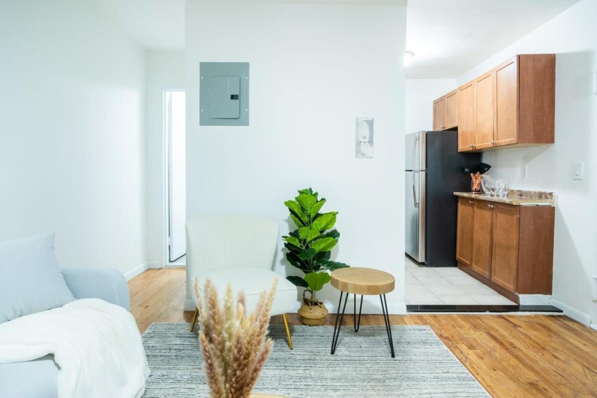 Apartment 49-4a Prime Midtown Newly 2br Wd *