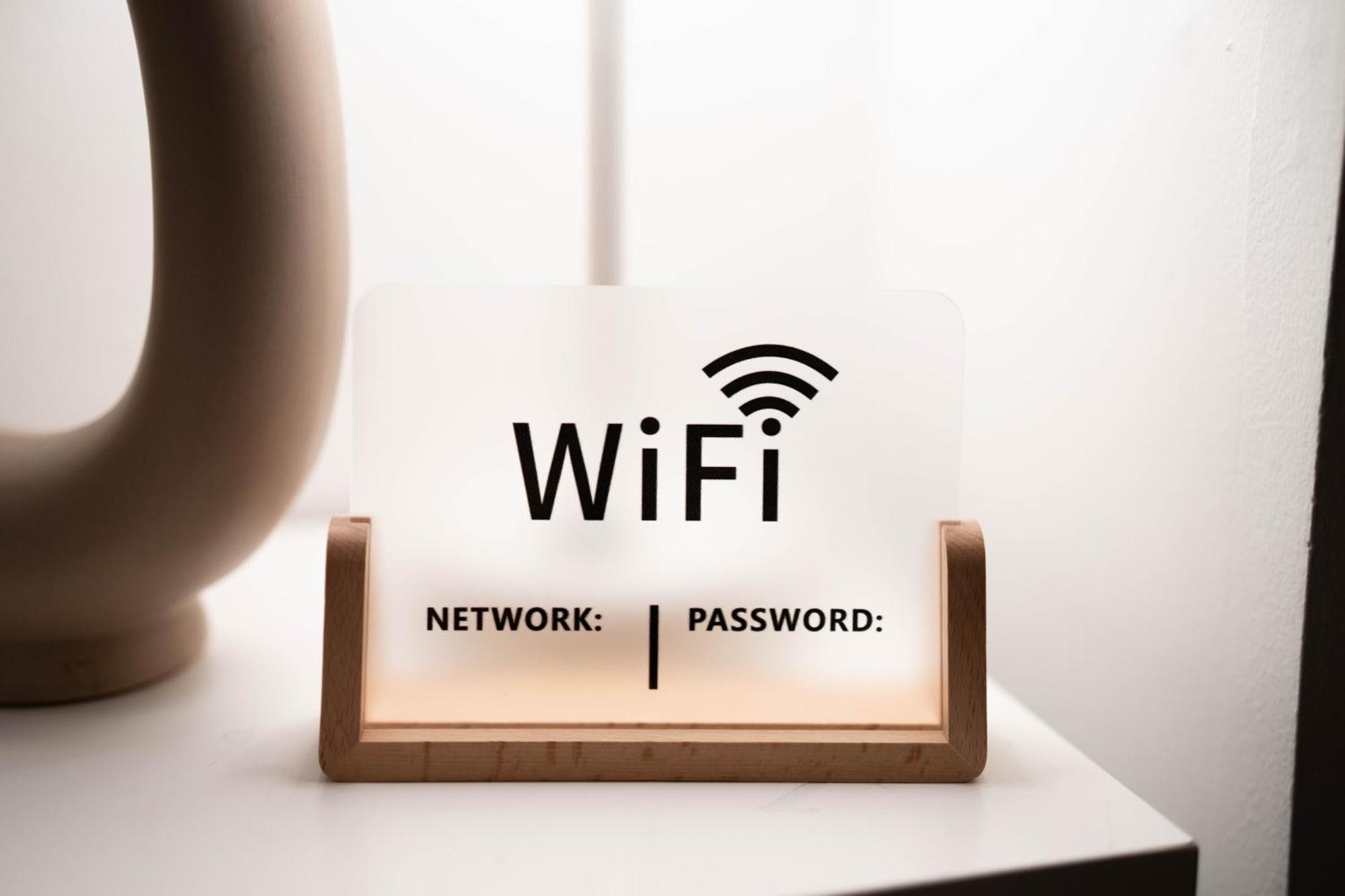 Homestay Private With Private Bathroom And Backyard *