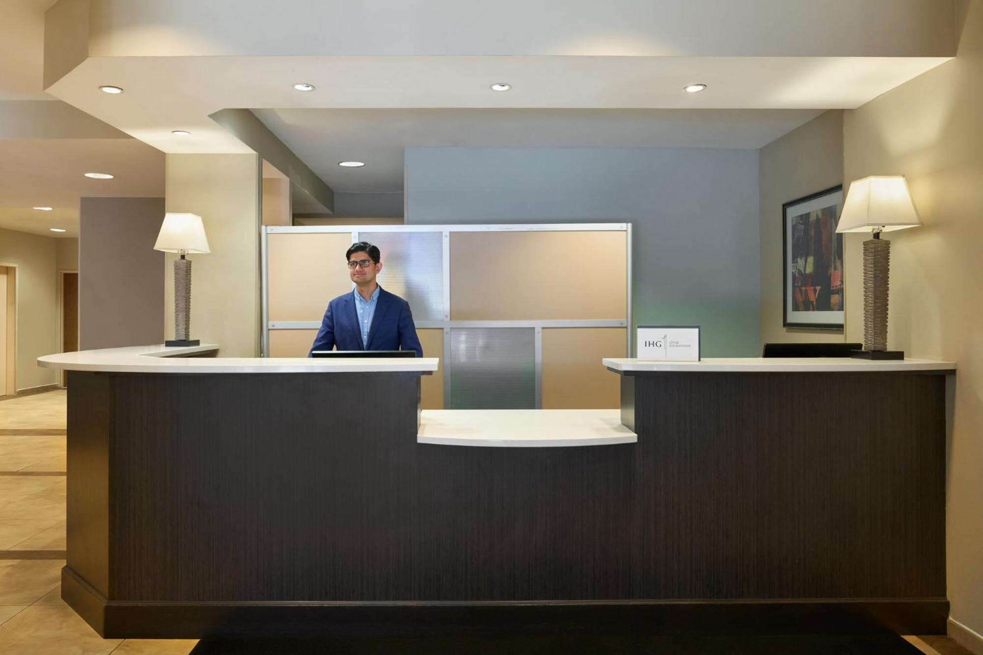 Candlewood Nyc -times Square By Ihg New York