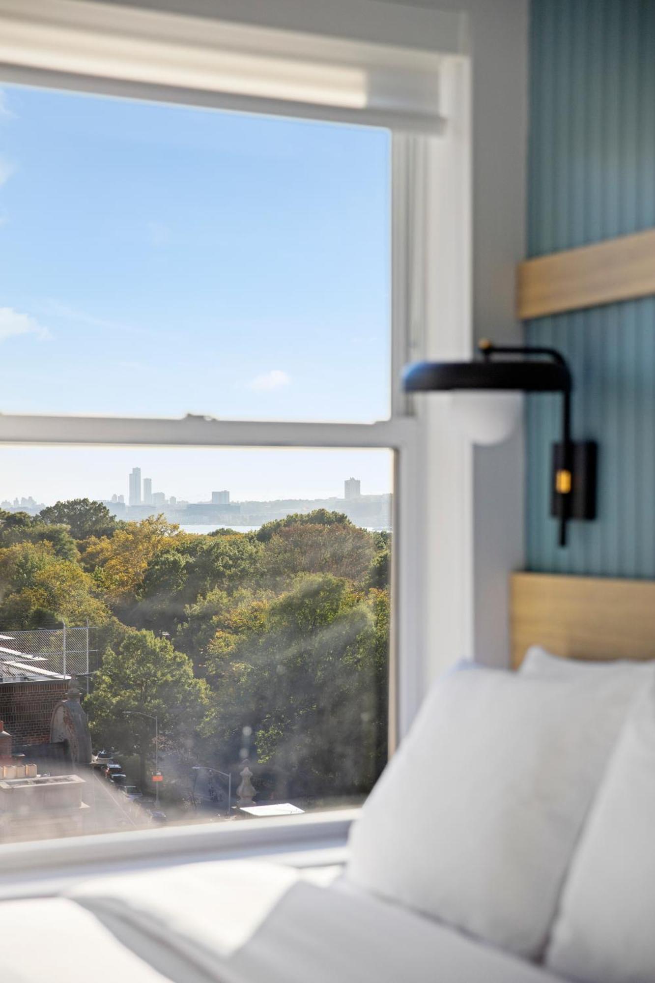 Hotel Riverside Tower New York