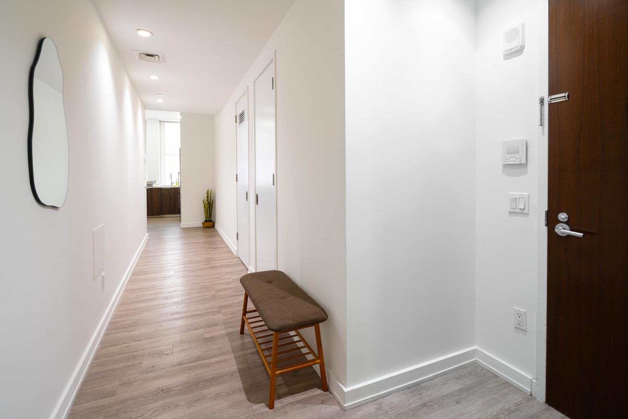 Luxury 2bd Nr St Gym Rooftop W/d Apartment *