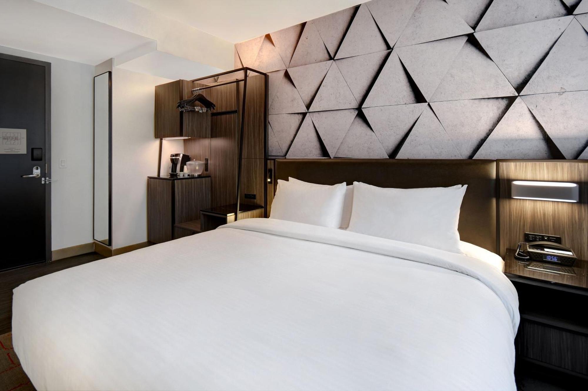 Springhill By Marriott Midtown Manhattan/park Ave New York