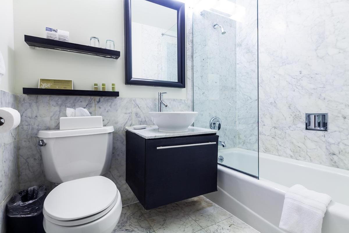 Eurostars Street Hotel