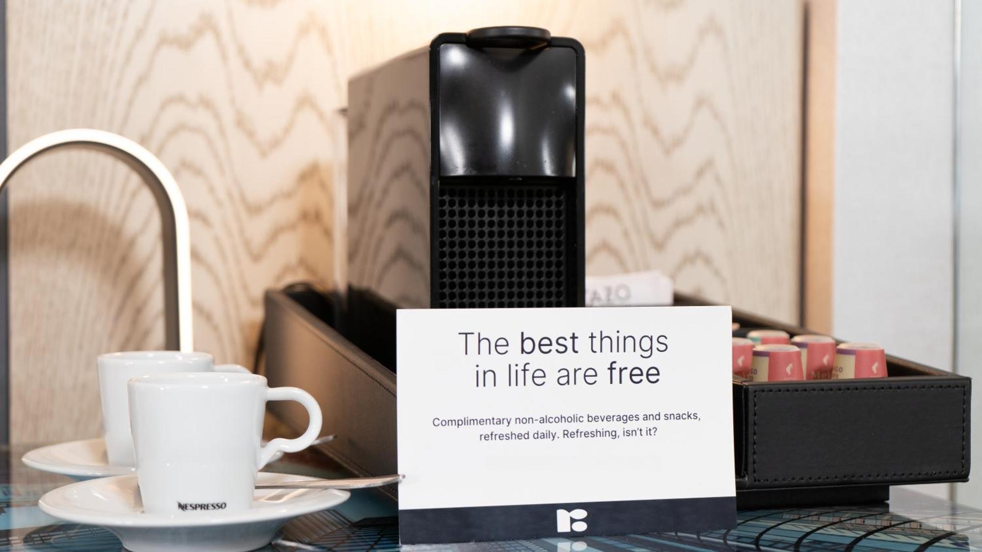 Roomza Times Square At Pestana Cr7 4*