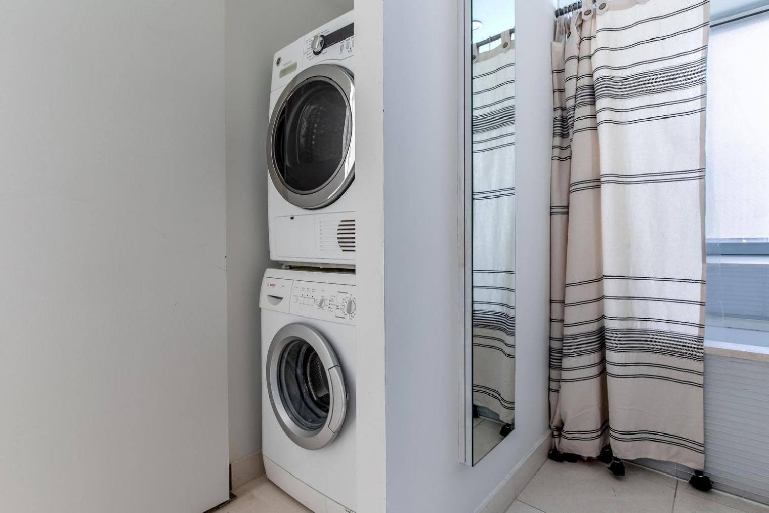 Midtown West 1br W Doorman Nr Rockefeller Center Nyc-1394 Apartment *