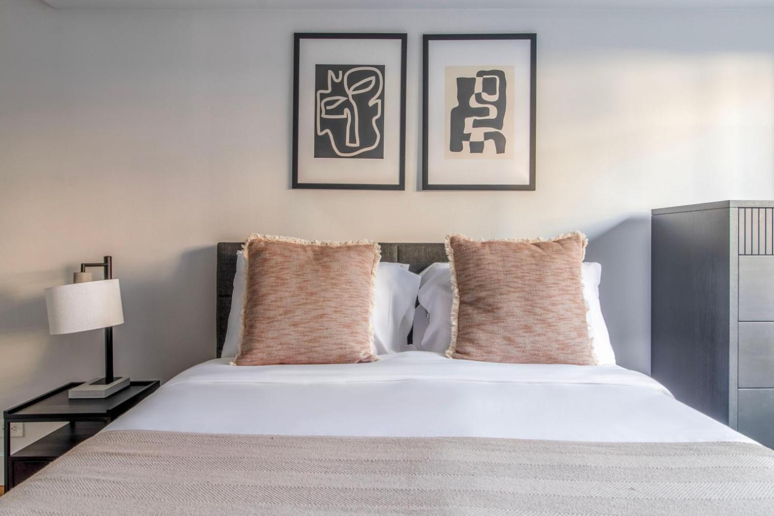 Lenox Hill 2br W Elevator Doorman Nr Art Nyc-1389 Apartment *