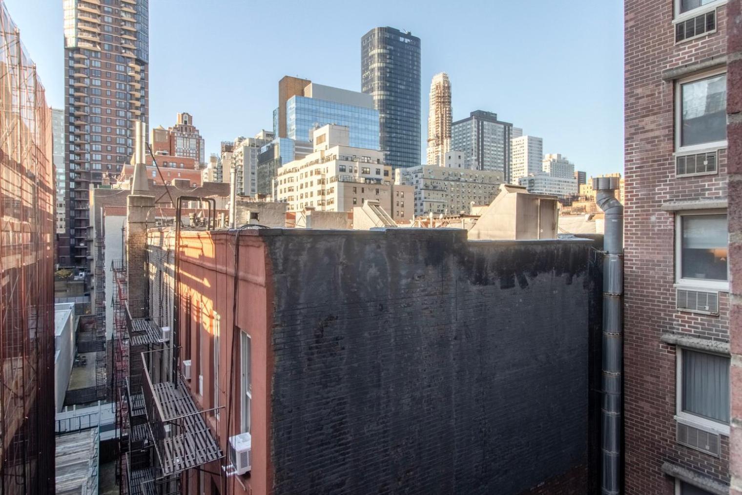 Apartment Lenox Hill 2br W Elevator Doorman Nr Art Nyc-1389