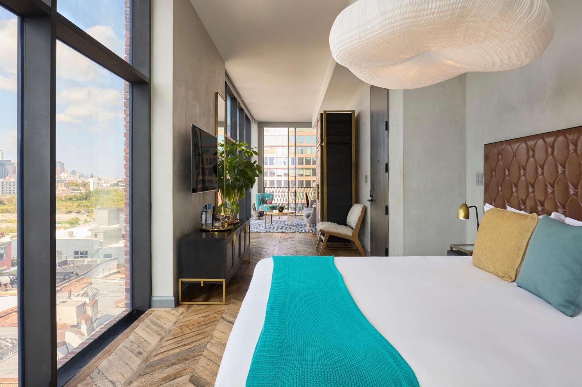 Arlo Williamsburg Hotel