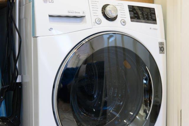 E10-3 3br Designer Townhouse Apartment *