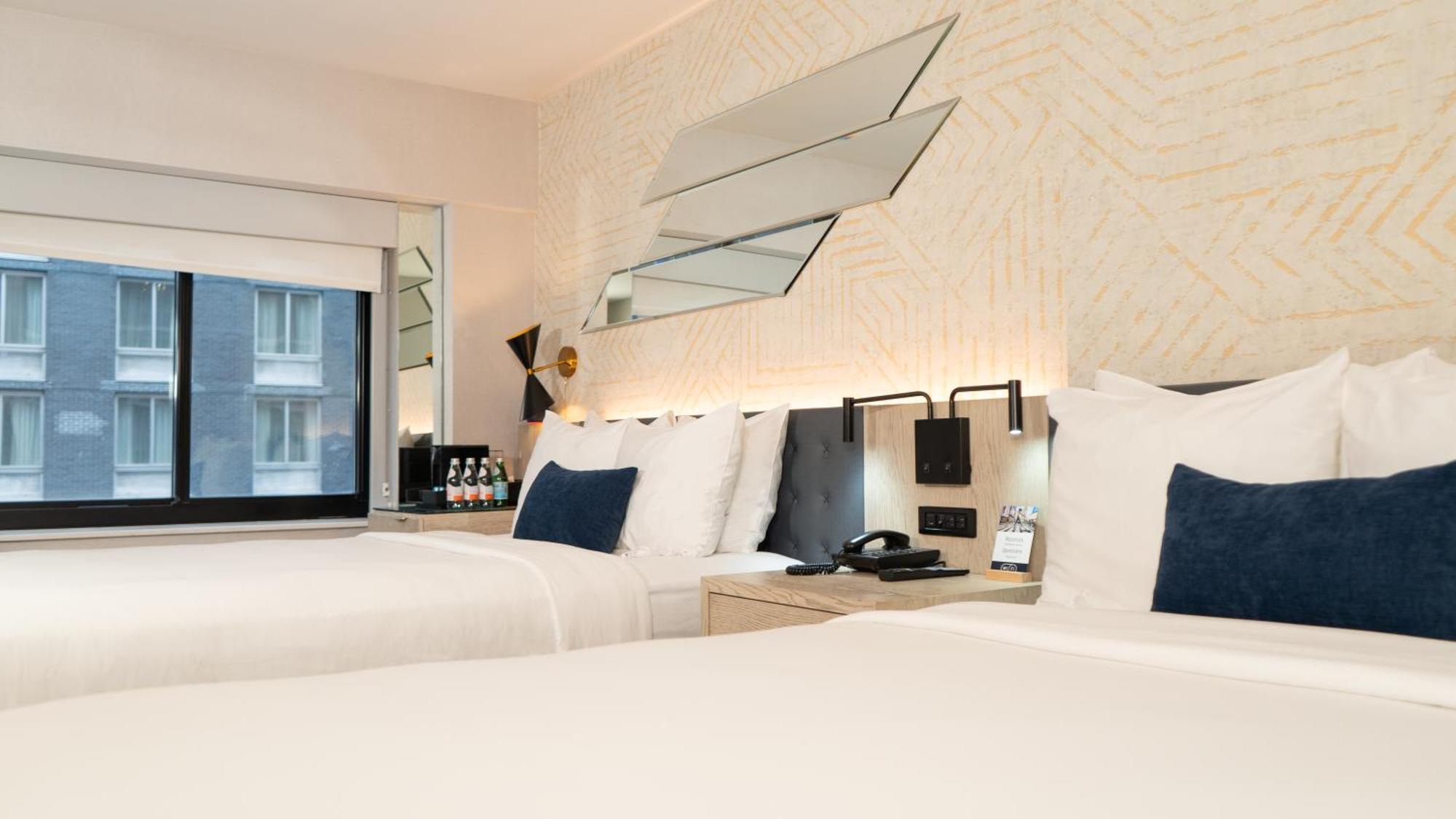 Roomza Times Square At Pestana Cr7 Hotel New York