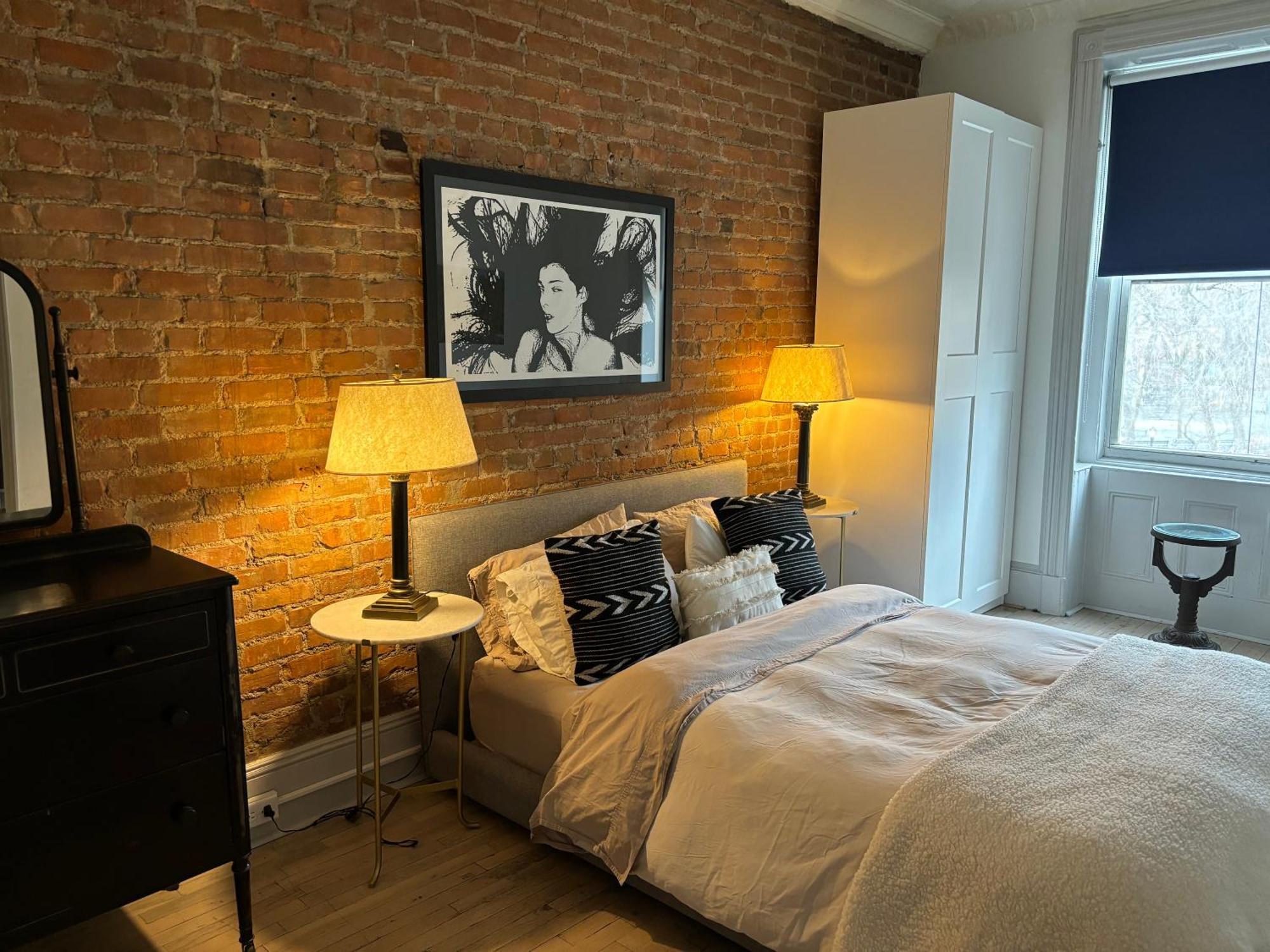 1830's Historic Merchant House On The Park Les New York