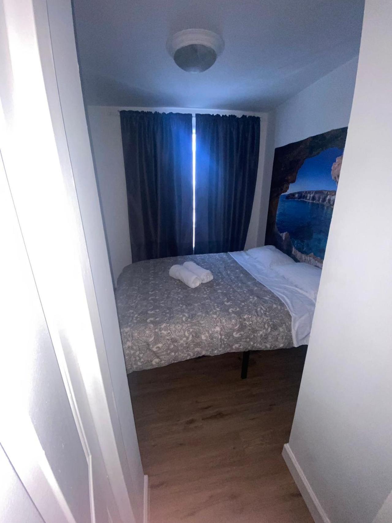 Cozy Woodside Near Manhattan