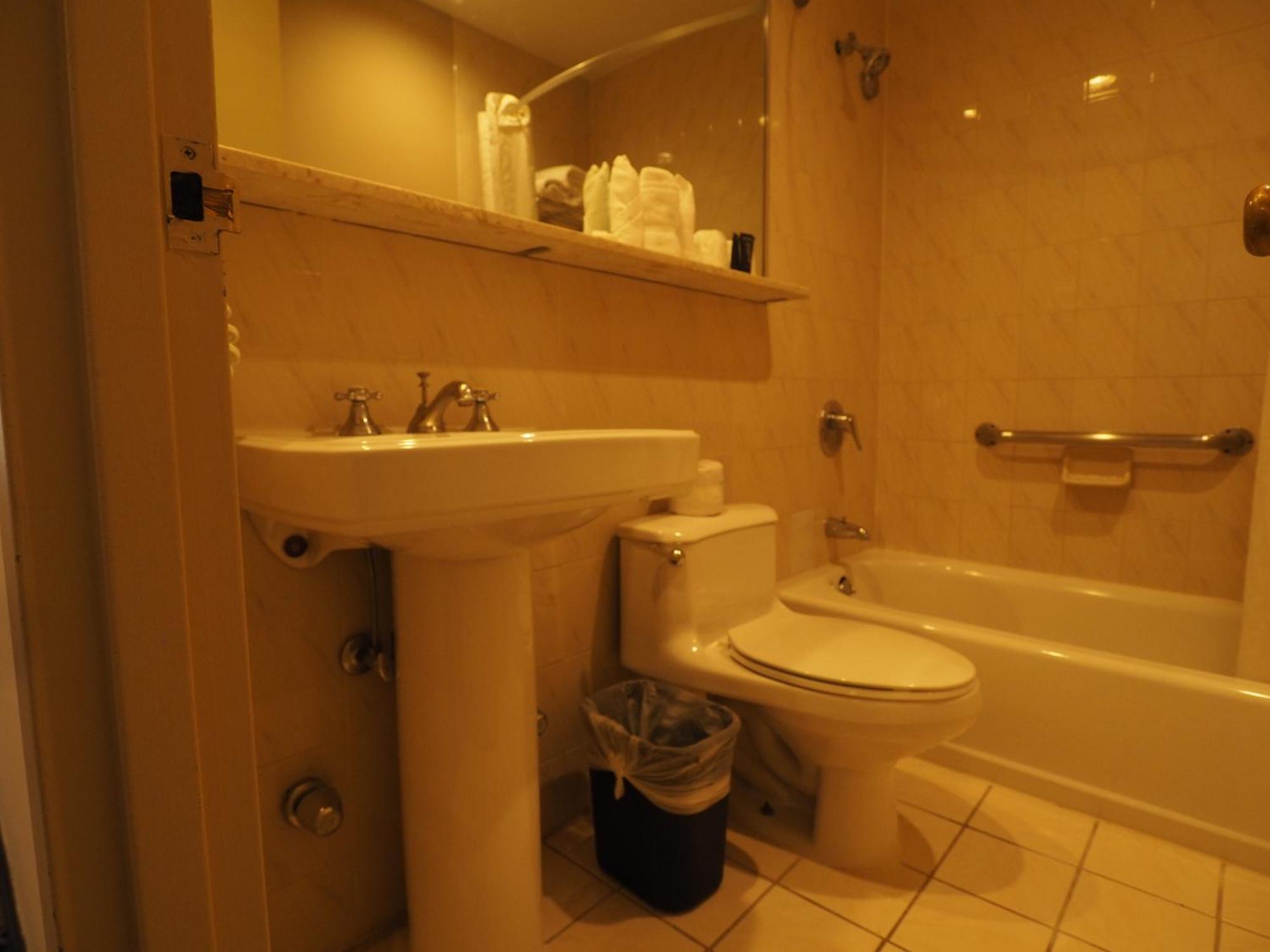 Night Broadway Hotel