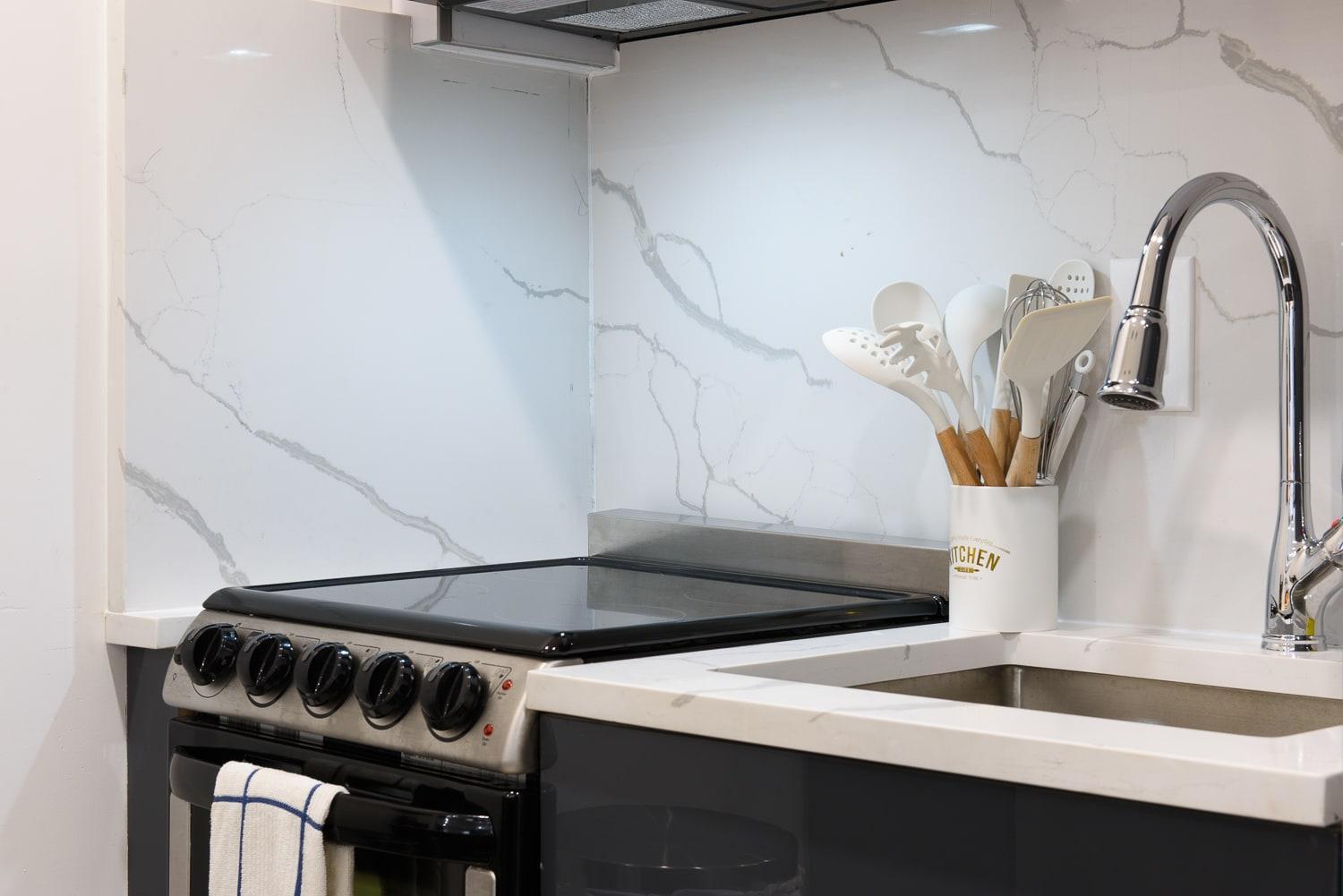 1597-12 New Prime Ues Wd In Unit New York