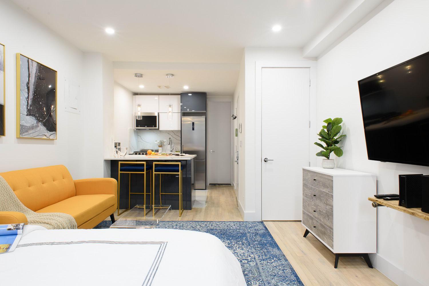 1597-12 New Prime Ues Wd In Unit Apartment