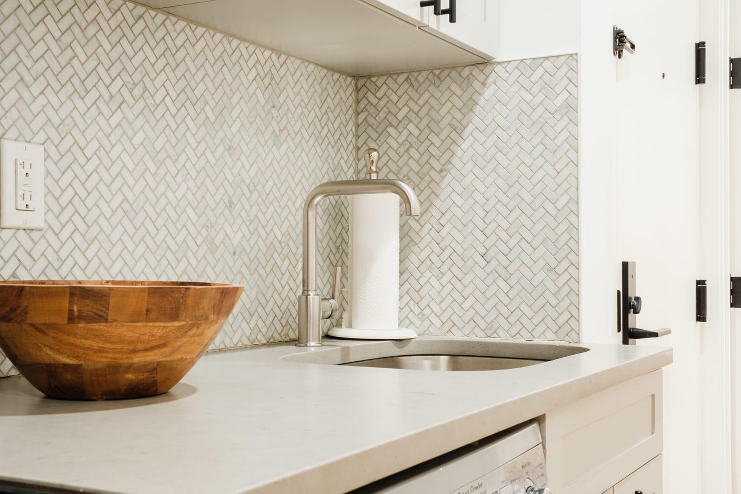 1288-4r Newly Furnished Prime Ues 2br * New York