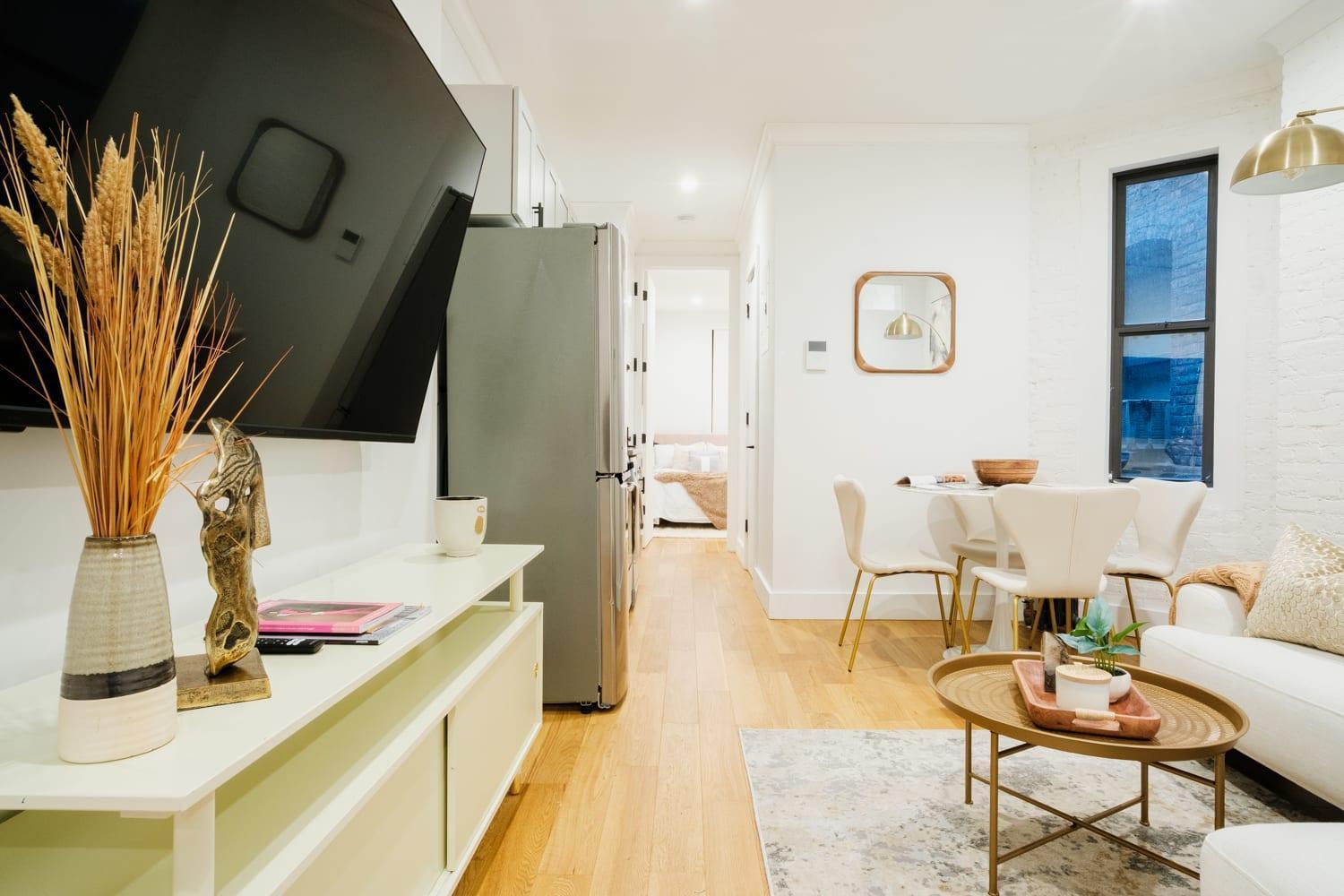 Apartment 1288-4r Newly Furnished Prime Ues 2br *