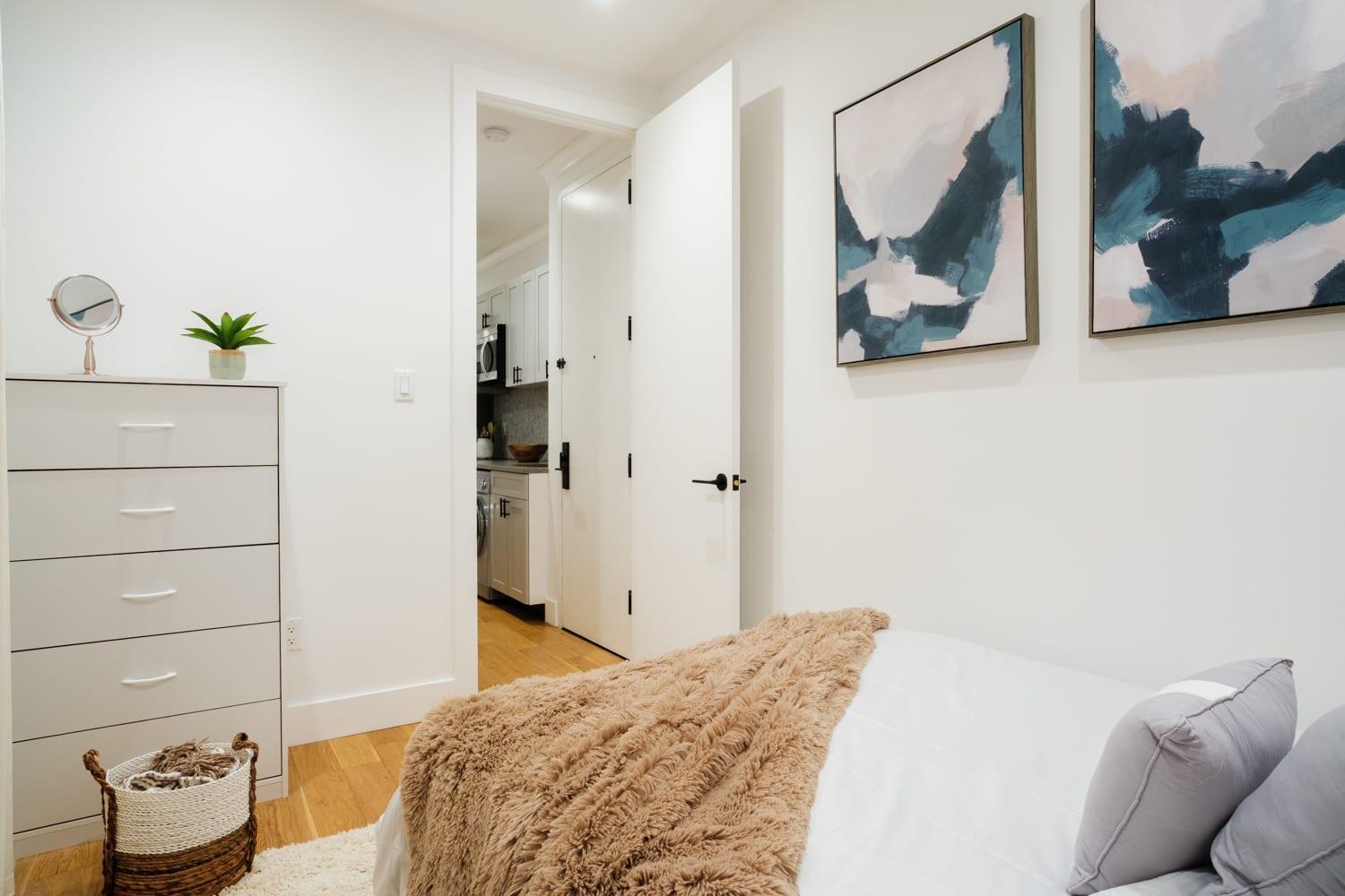 1288-4r Newly Furnished Prime Ues 2br Apartment New York