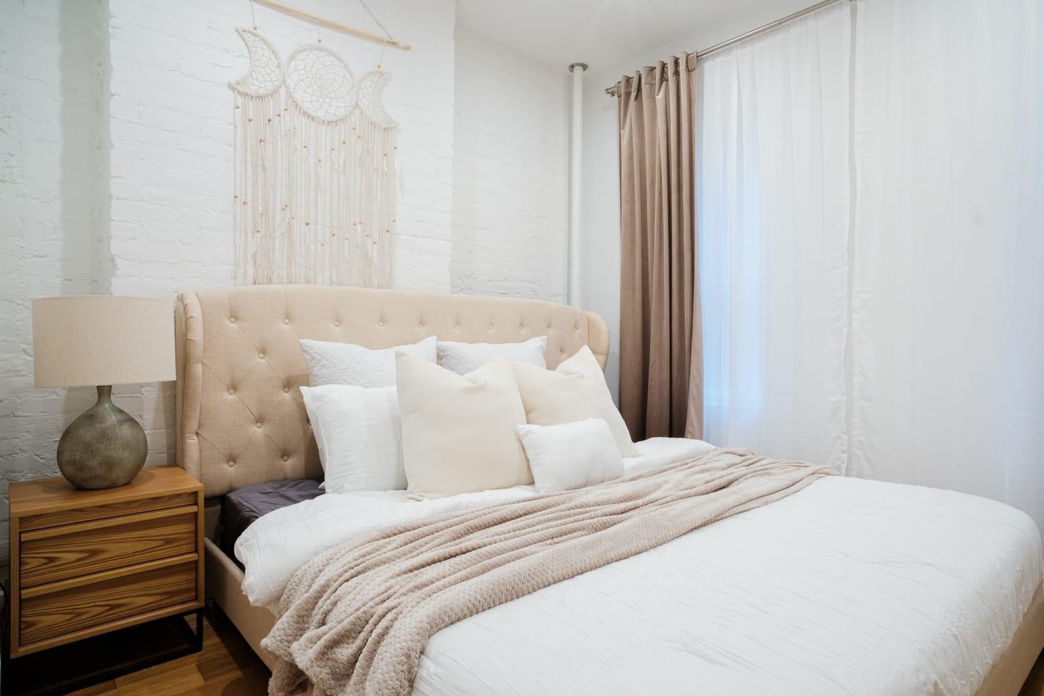 Apartment 1288-4r Newly Furnished Prime Ues 2br *