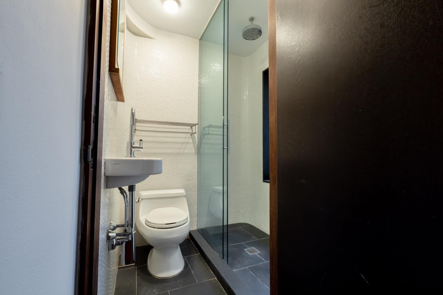 E10-3 3br Designer Townhouse *