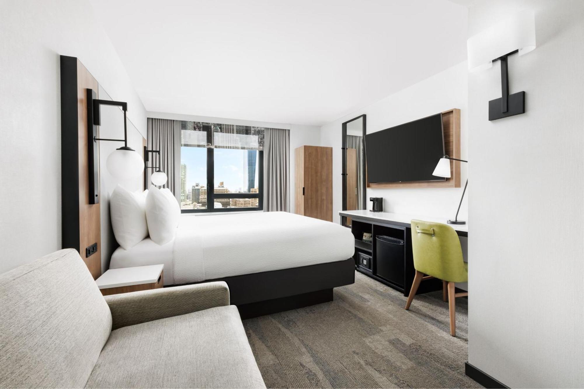 Fairfield & By Marriott Manhattan/times Square South