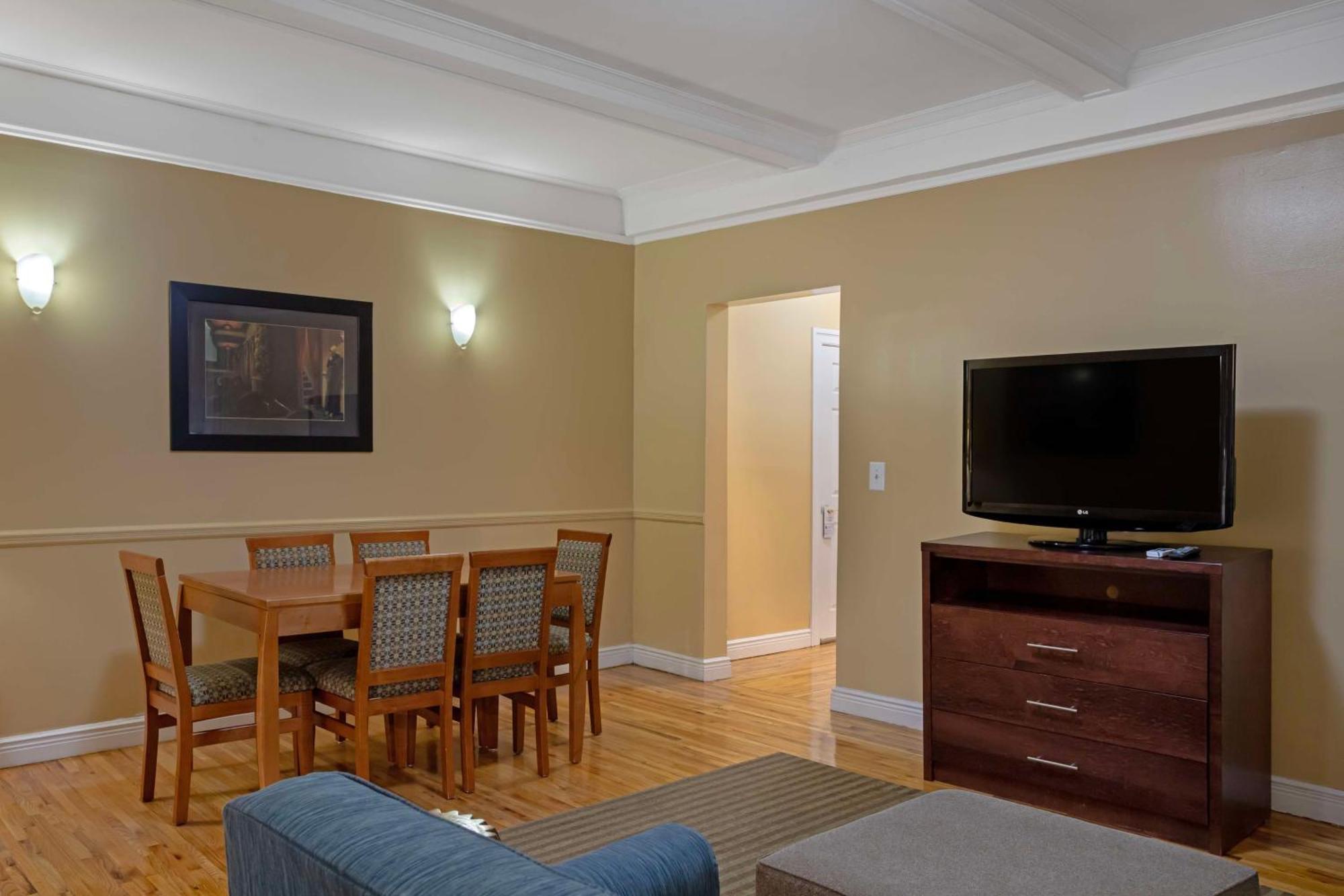 Hotel Best Western Plus Hospitality House Suites New York