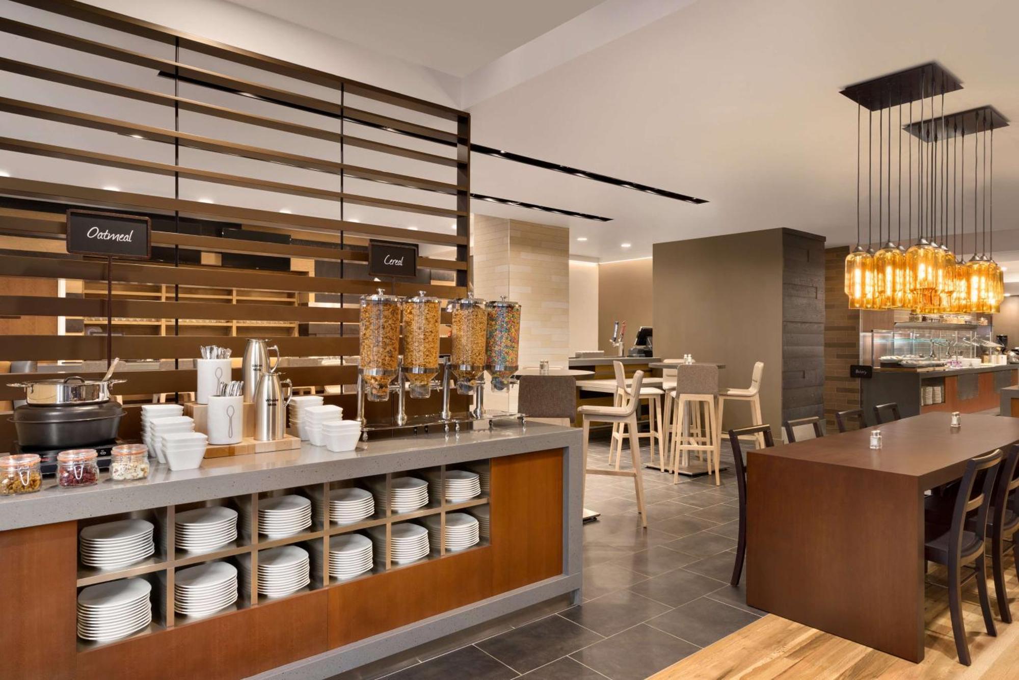 Embassy By Hilton Manhattan Times Square