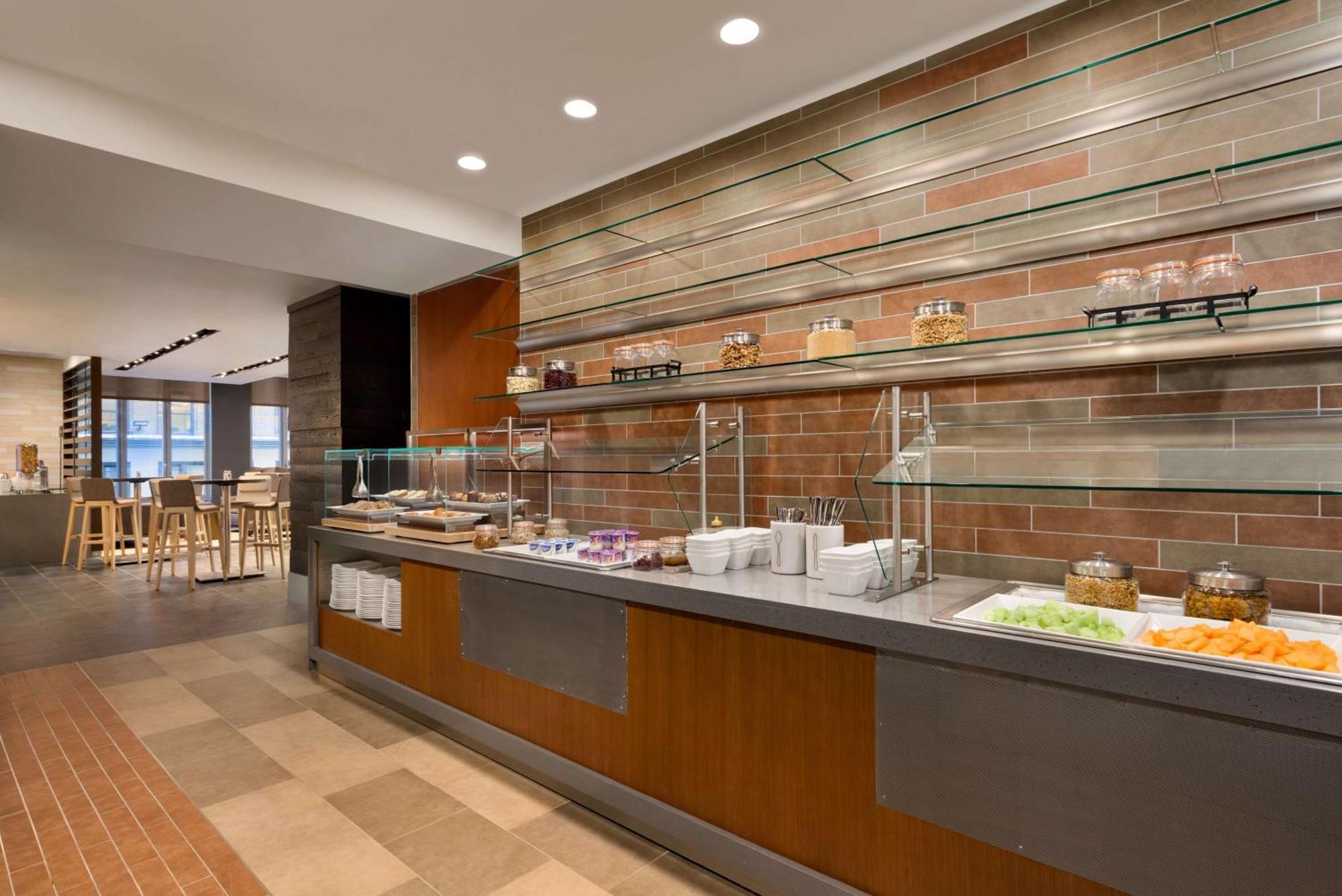 Embassy By Hilton Manhattan Times Square