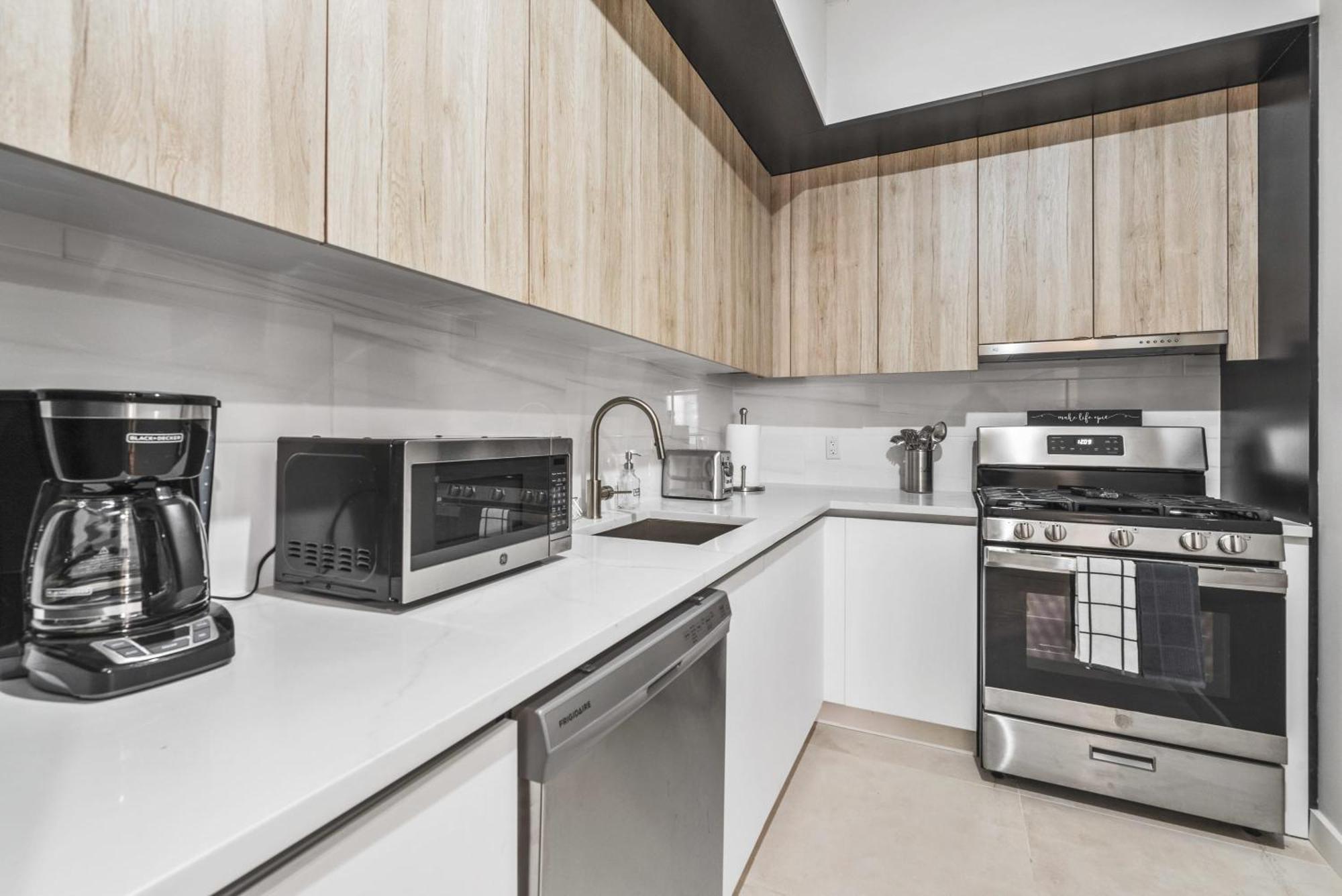 Notch 2br & 2ba Minutes From Park In Upper East Side Appartement *