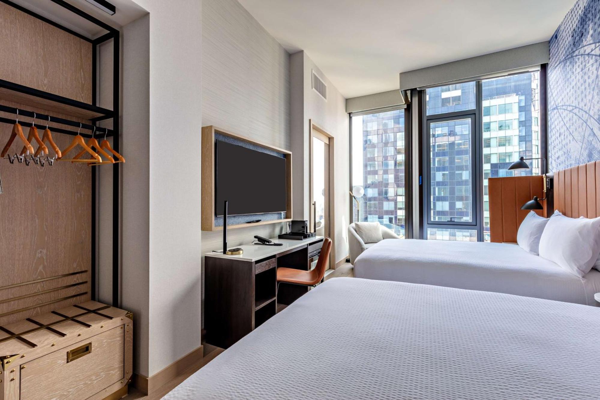 Tempo By Hilton Times Square Hotel 4*