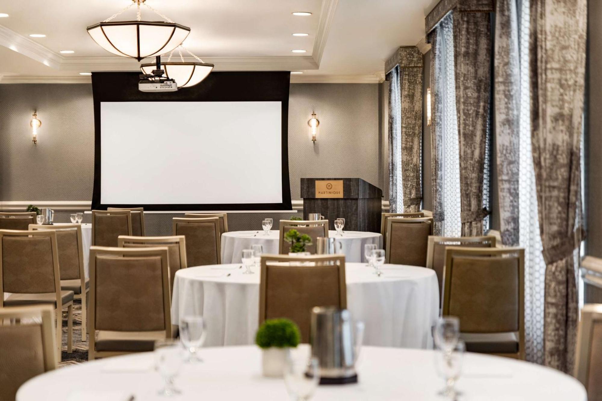 Martinique On Broadway, Curio Collection By Hilton 4* New York