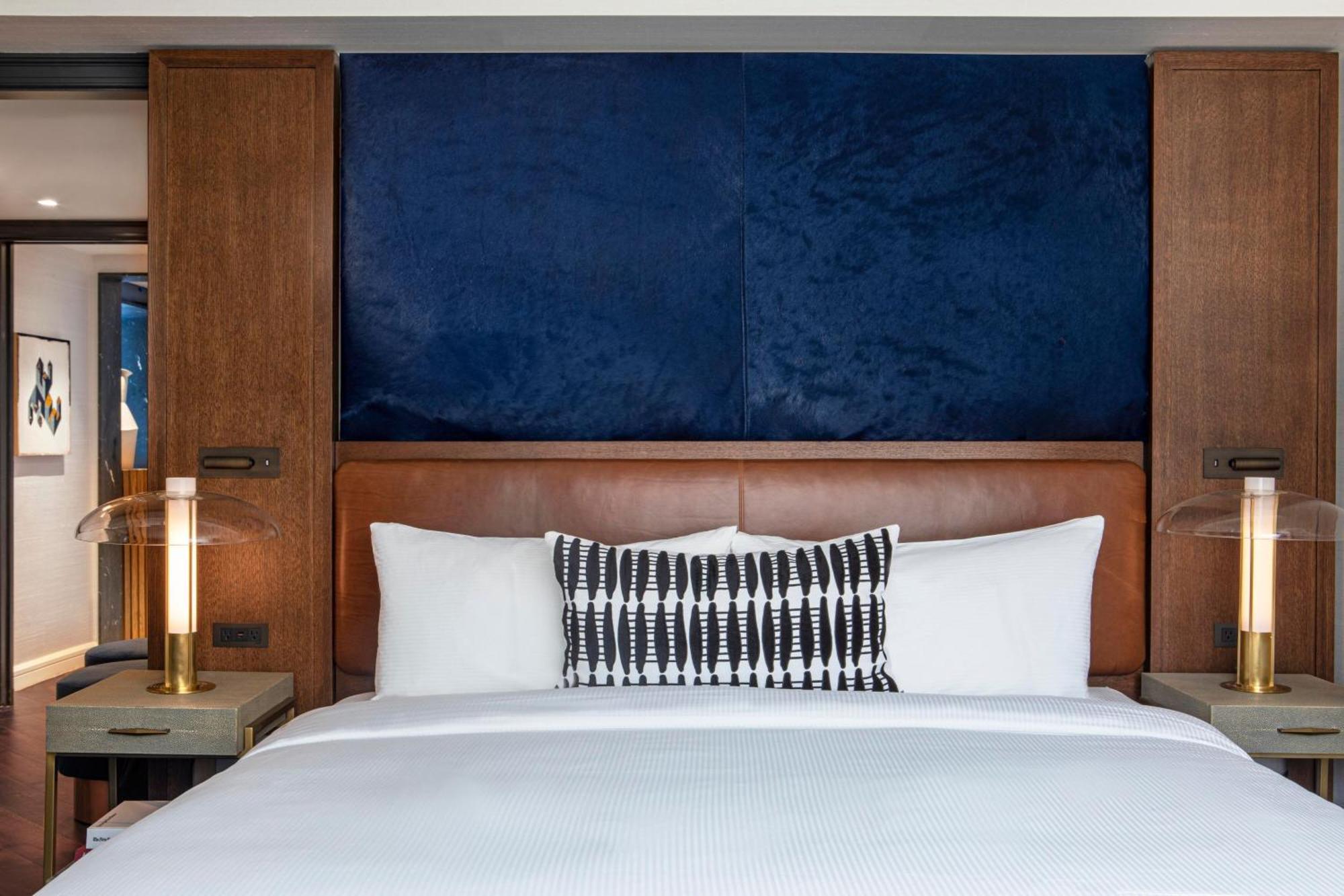 Jw Marriott Essex House Hotel 5*