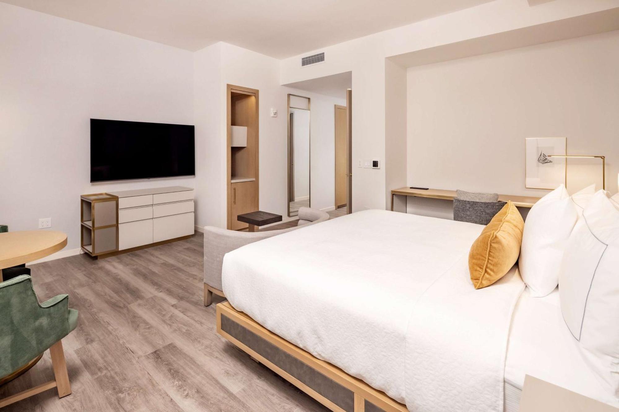 Hilton Club The At 5th New York