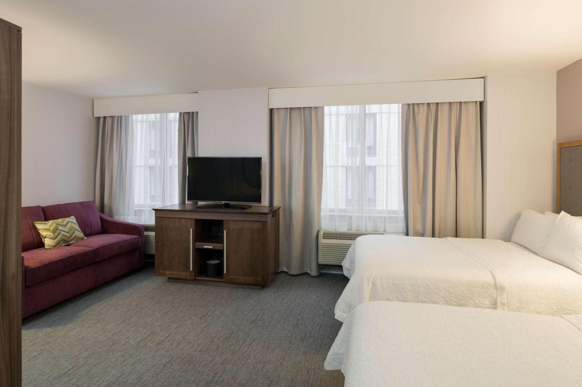 Hampton Manhattan - Times Square South Hotel 3*