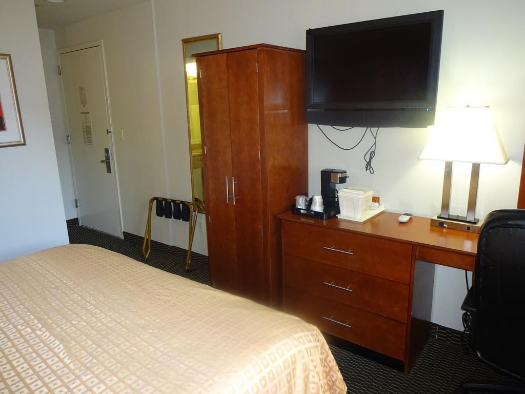 Lexington Hotel
