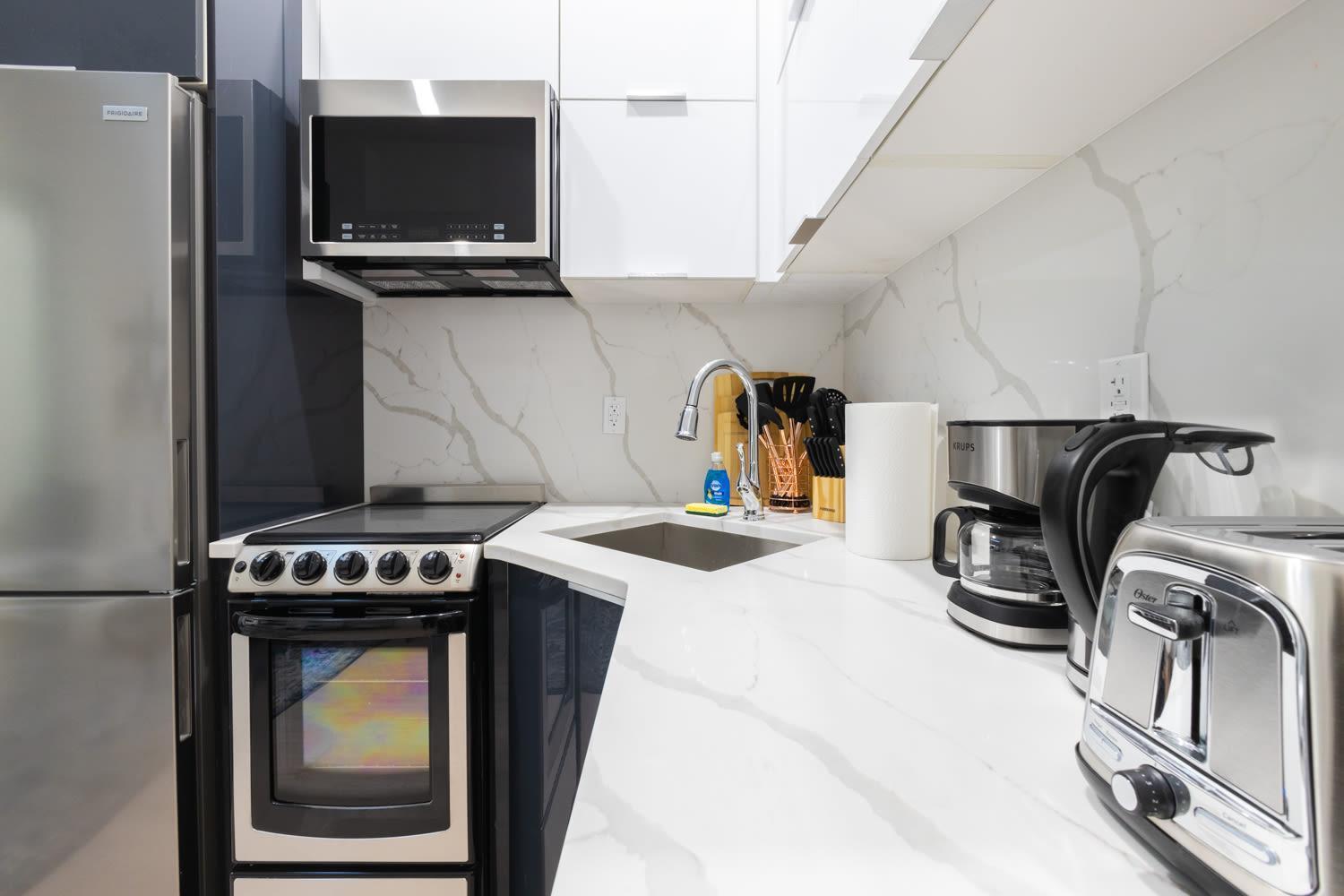 317-4a New Modern 1br W&d Walk To Park Apartment