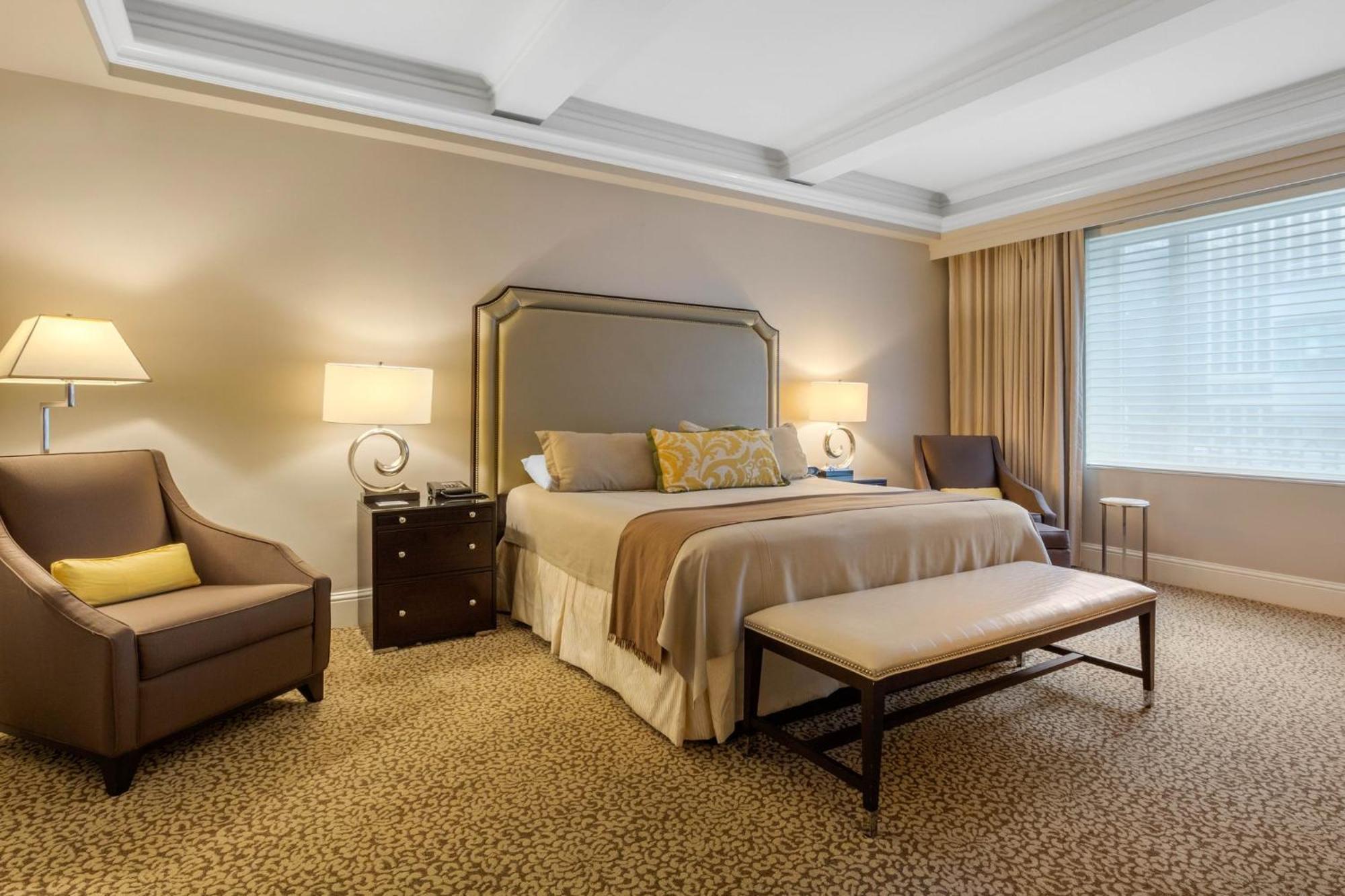 Omni Berkshire Place Hotel