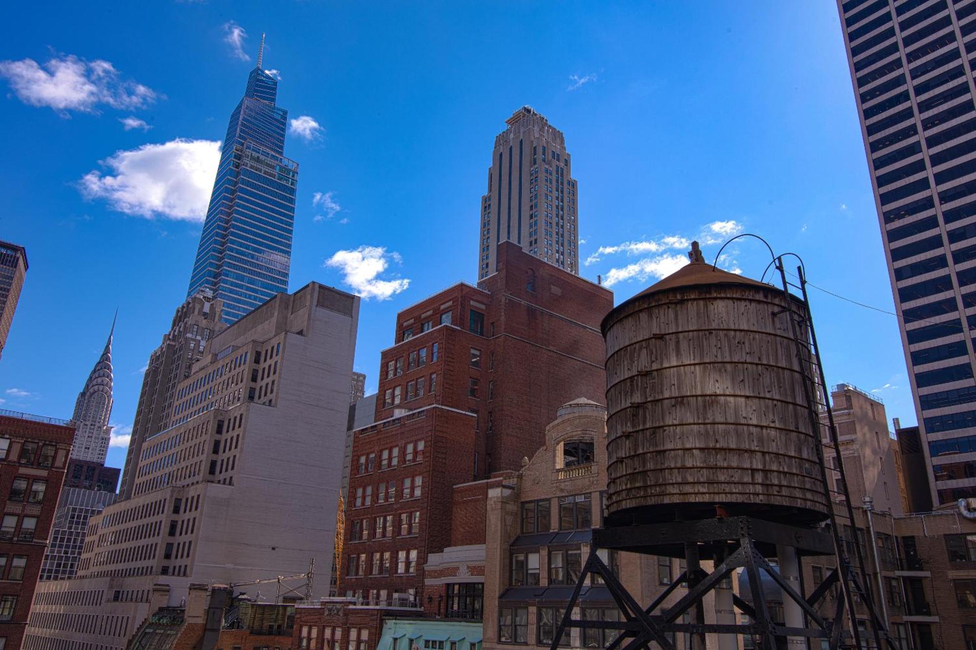 The Iroquois Times Square, A Small Luxury Hotel 5* New York