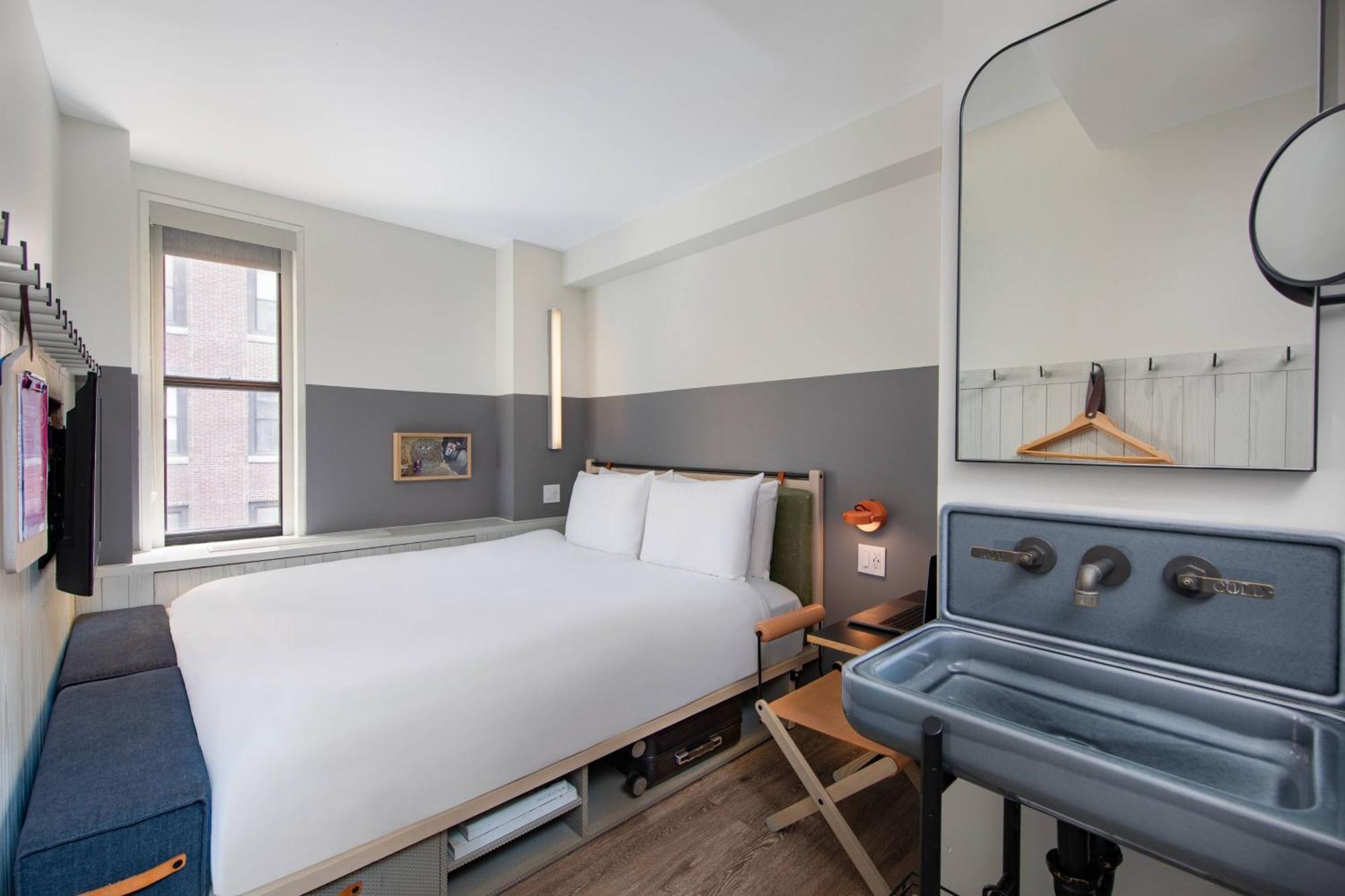 Moxy Nyc Times Square 3* New York