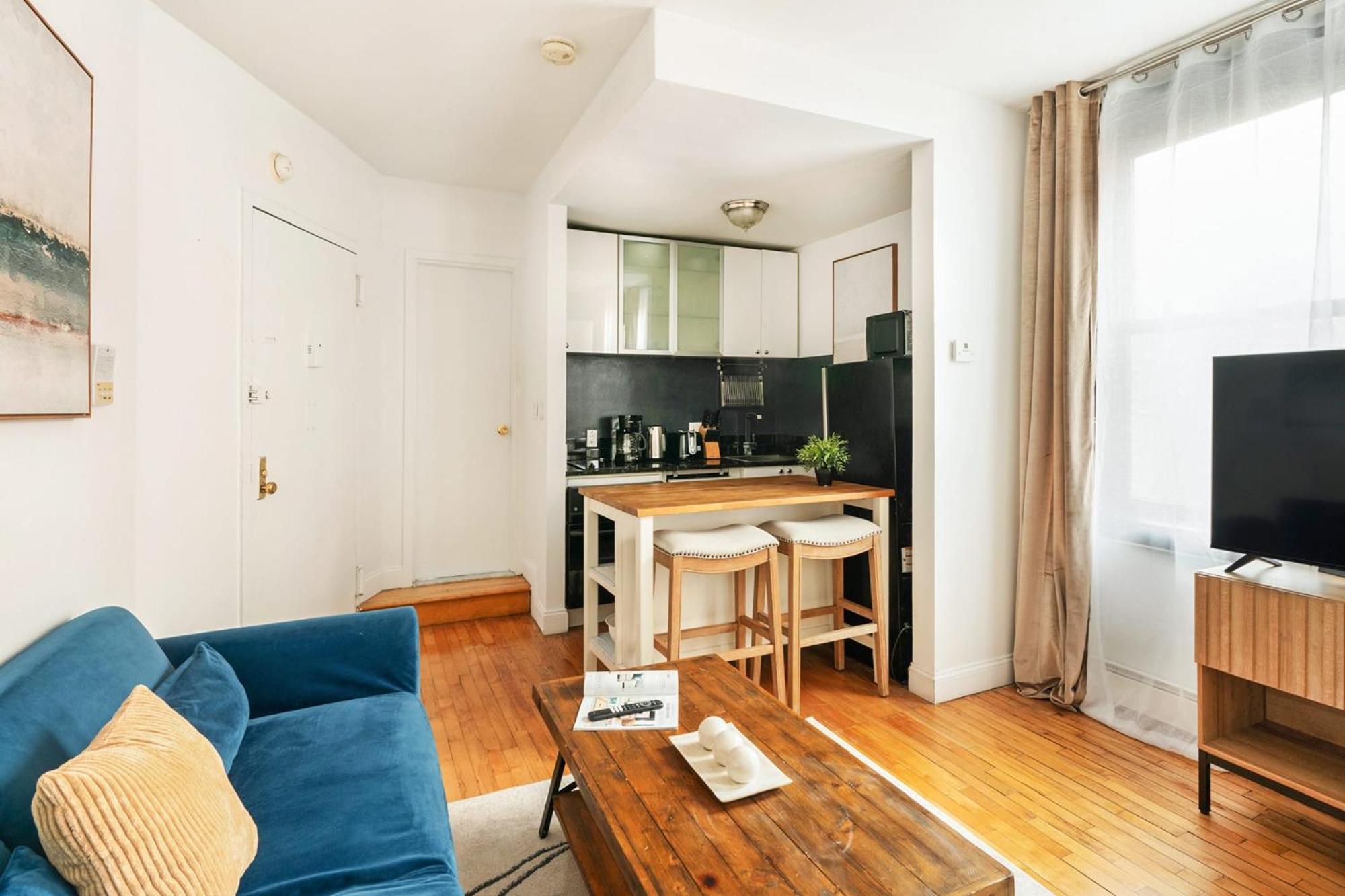 139-3e West Village 1br Value