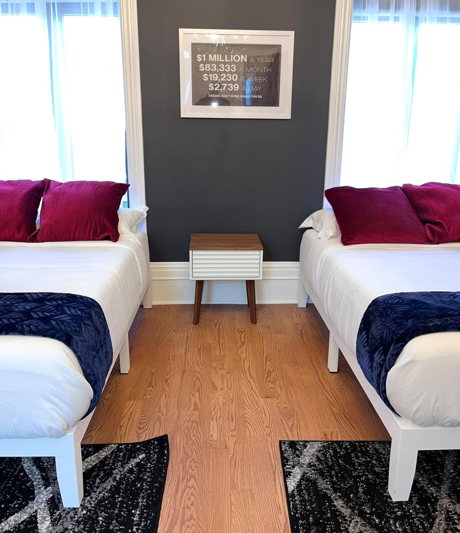 Swj544 - Spacious 5br With Chef's Kitchen