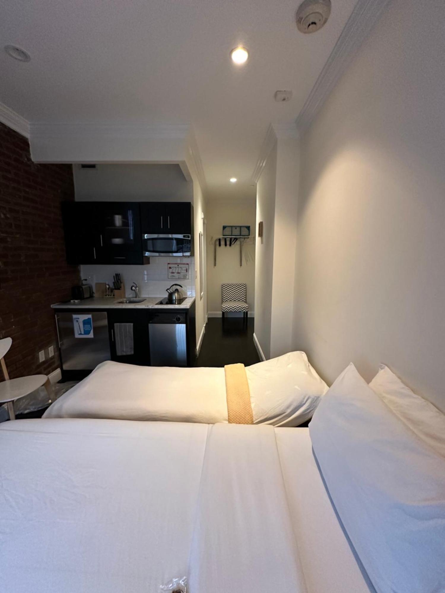 Hotel East Village 3*