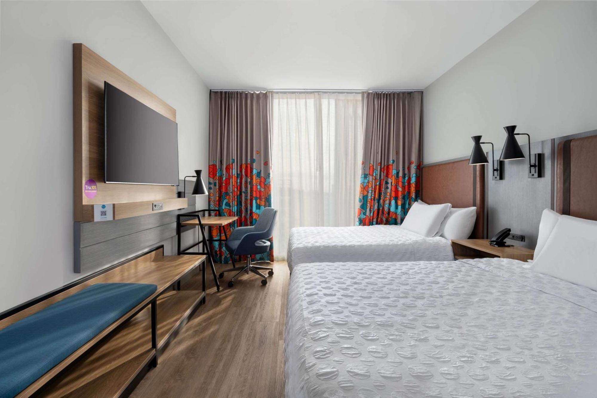 Hotel Tru By Hilton Brooklyn New York