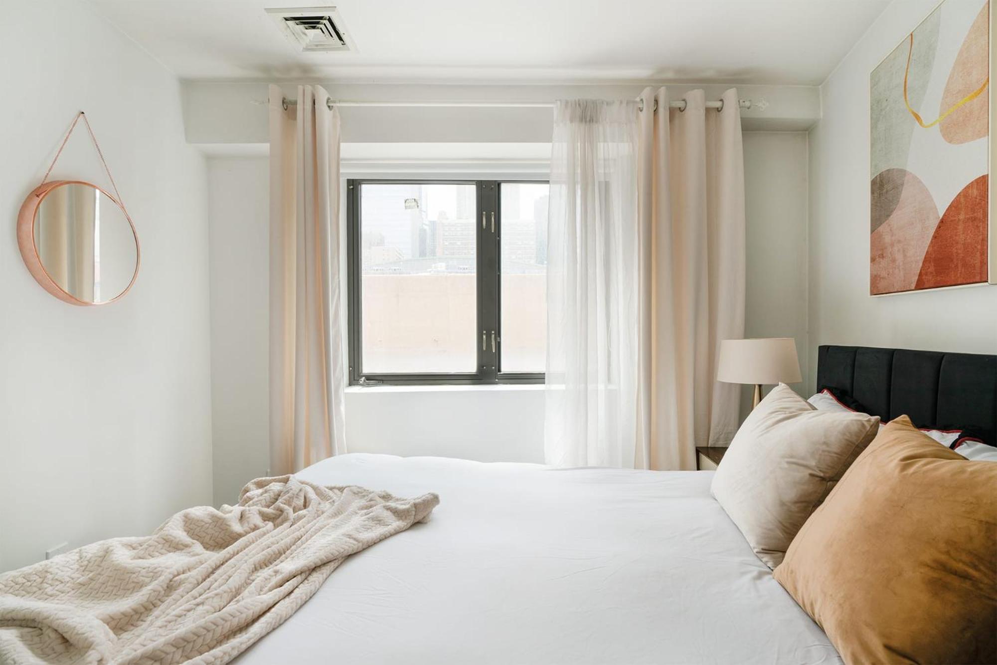 Apartment 809-3a 1br Columbus Circle Elevator W D New York