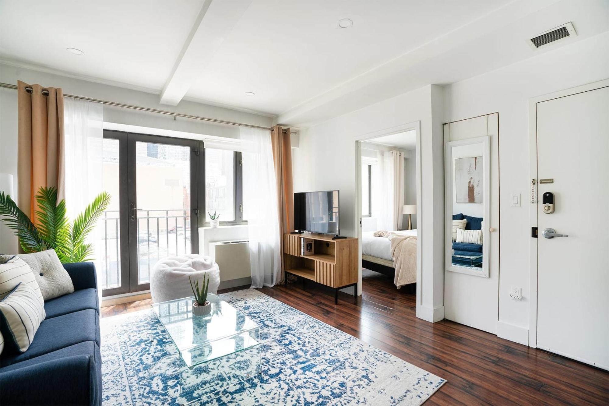 809-3a 1br Columbus Circle Elevator W D Apartment *